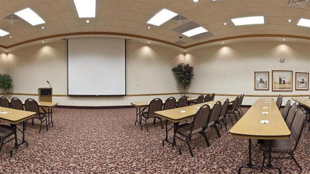 Holiday Inn Express Hotel & Suites Columbus By Ihg Dış mekan fotoğraf