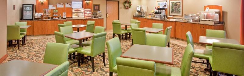 Holiday Inn Express Hotel & Suites Columbus By Ihg Dış mekan fotoğraf