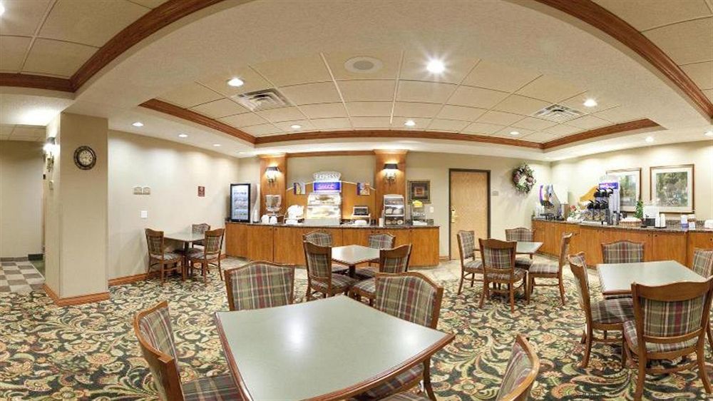 Holiday Inn Express Hotel & Suites Columbus By Ihg Dış mekan fotoğraf